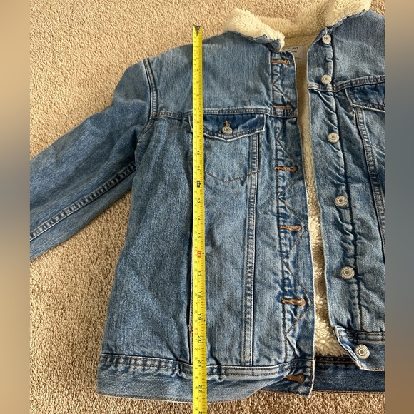 Old Navy Sherpa Lined Jean Jacket - Picture 7 of 8
